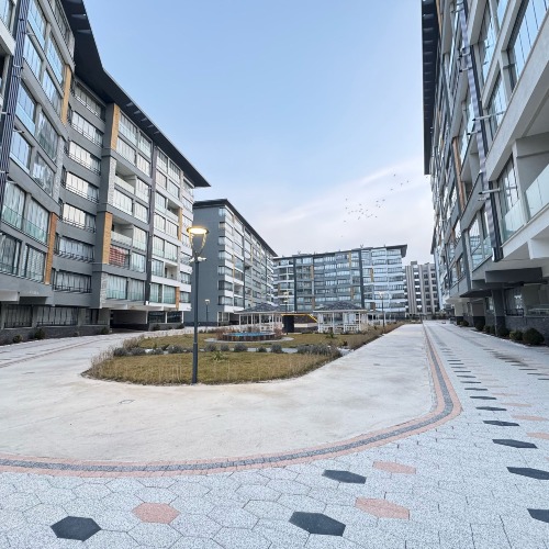 QUANTUS MERAM'DA BAYSARI'DAN GÜVENLİKLİ SATILIK 3+1 ARAKAT DAİRE