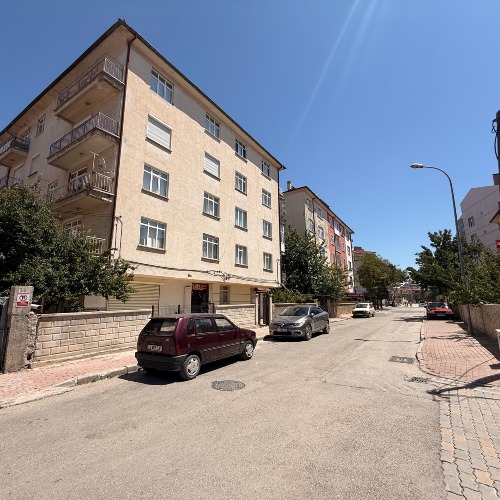 IŞIKLAR MH BAYSARI'DAN 3+1 180 M2 GENİŞ VE BAKIMLI SATILIK DAİRE